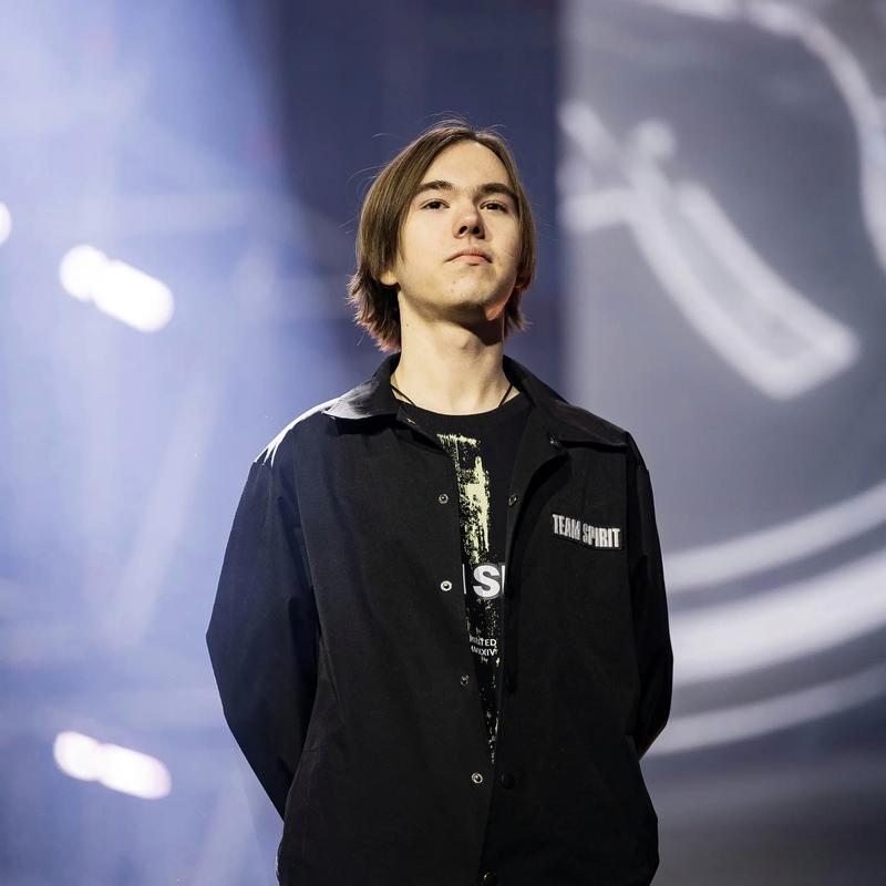 2025年LPL夏季季后赛C组队伍海报公布：距离比赛开始还有2天倒计时！