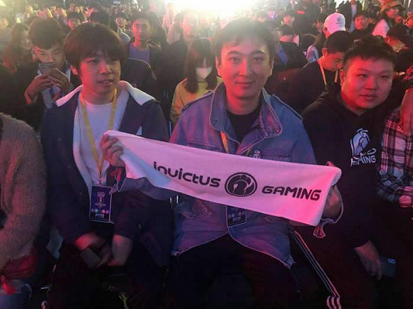 WE官宣V5教练加入，担任主教练一职